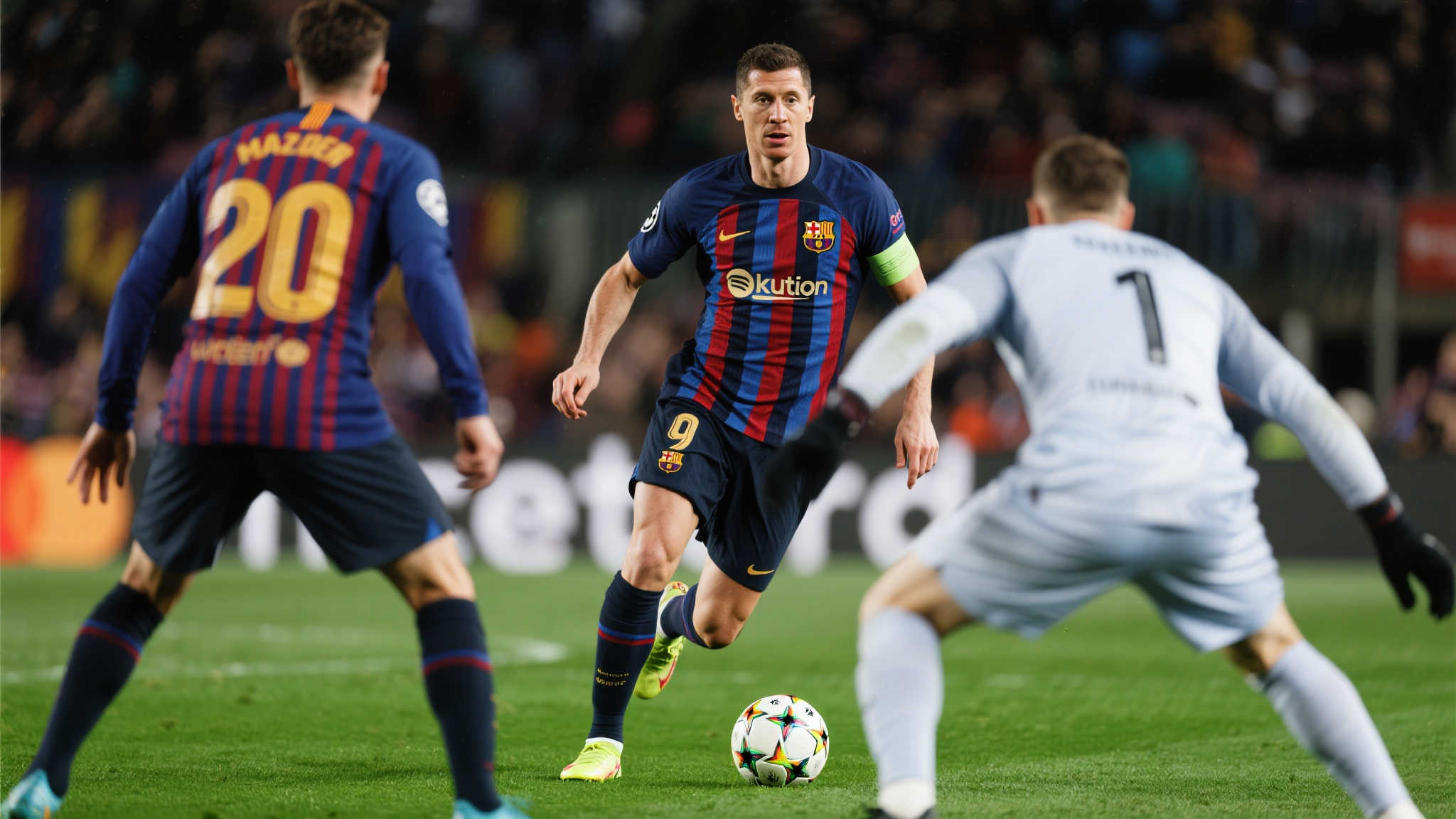 在过去几年中，罗伯特·莱万多夫斯基一直是巴萨锋线上